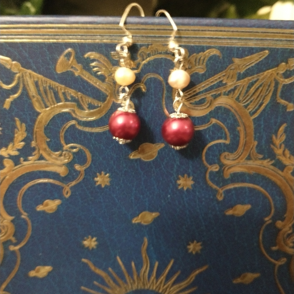 Earrings - Picture 8 of 10